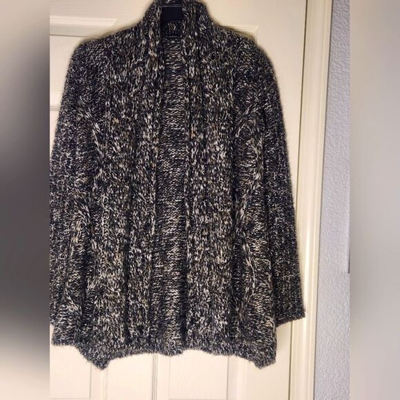 LaModeEstaVous 1/S BlackWhite Lngslv CableKnit WOOLMOHAIRBlend WomenOpenCardigan - Picture 1 of 11